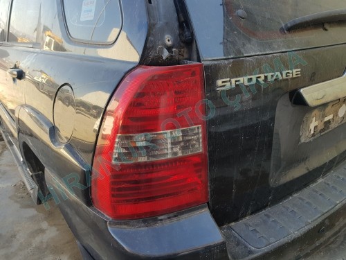 Kia Sportage Çıkma Stop Camı