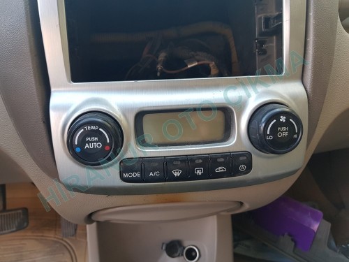 Kia Sportage Çıkma Dijital Klima Göstergesi