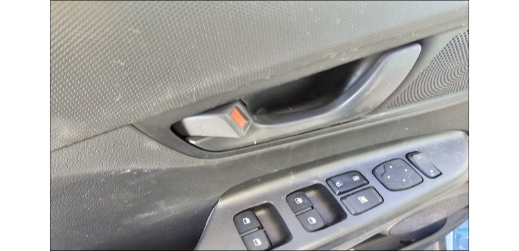 Hyundai Kona Çıkma Cam Açma Düğmesi