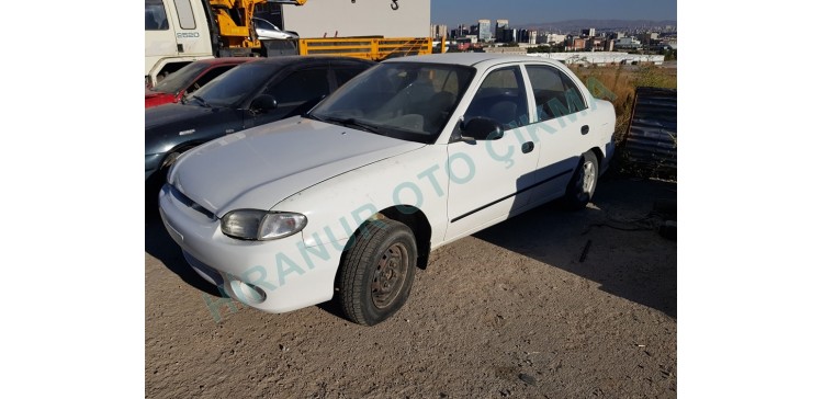 Hyundai Accent Çıkma Marşpiyel