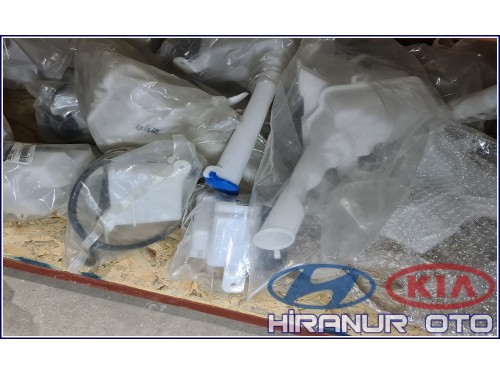 Kia Sportage Çıkma Cam Su Bidonu