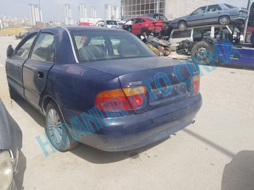 Mitsubishi Carisma Çıkma Tampon