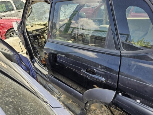 Hyundai Tucson Çıkma sol arka kapı