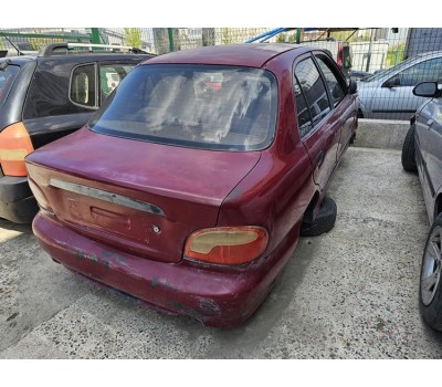 Hyundai Accent Yumurta Kasa çıkma arka tampon