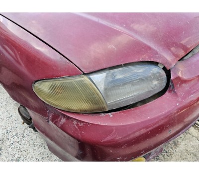 Hyundai Accent Yumurta Kasa çıkma sağ far